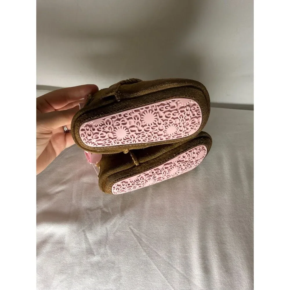 UGG Jesse Bow II Infant Boots Chestnut Pink Bow Sheepskin Suede Size 2/3 EU 18
